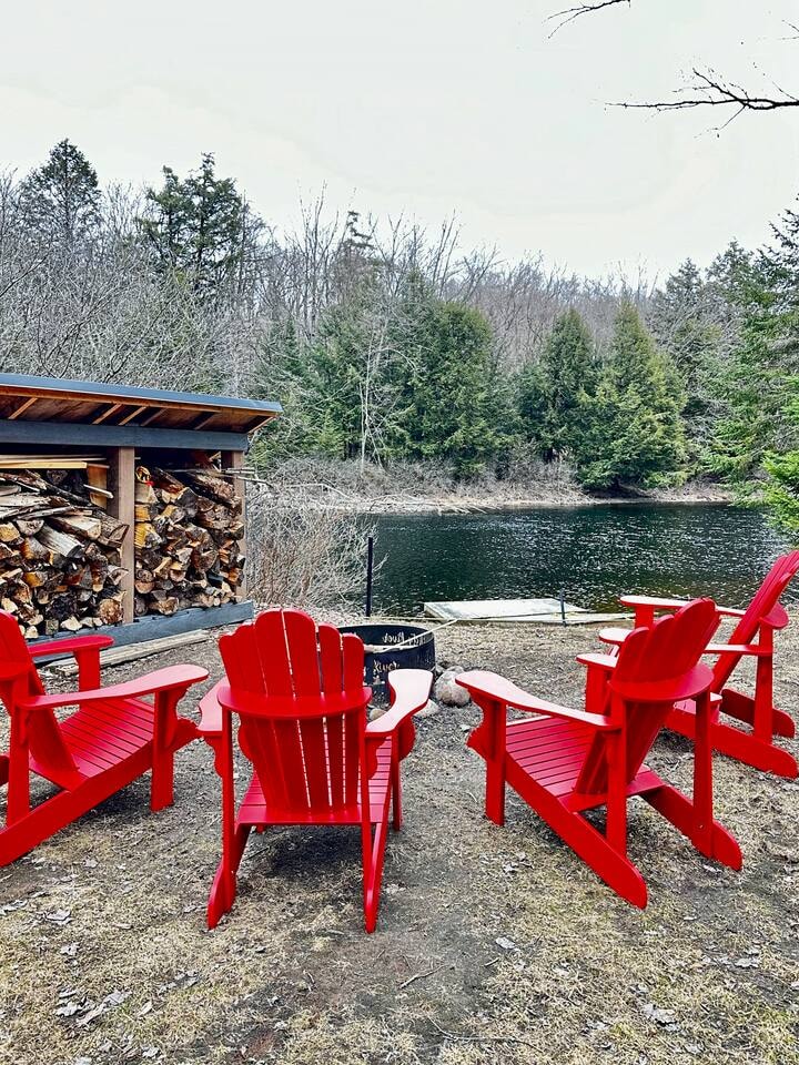 Misty River Cabin — Muskoka River photo 2