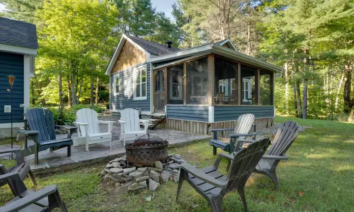 Rossarden — Lake Rosseau with Boathouse photo 3